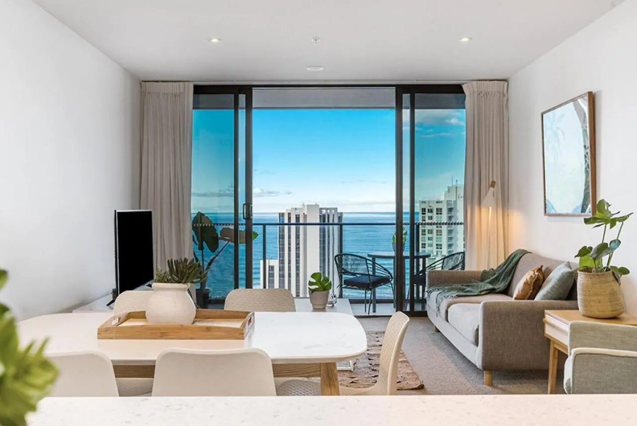 גולד קוסט Modern Broadbeach Apartment With Amazing Views בית נופש