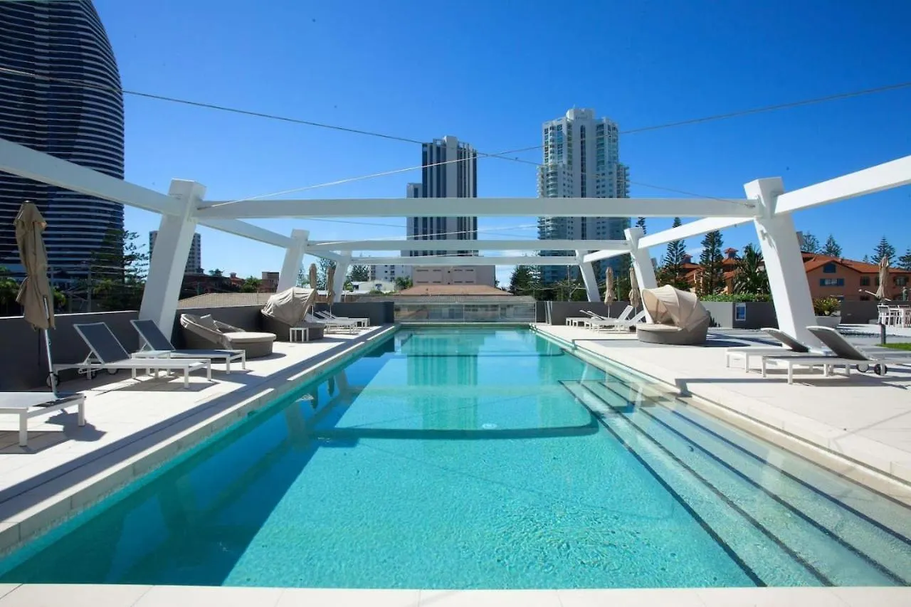 Modern Broadbeach Apartment With Amazing Views 골드코스트 펜션